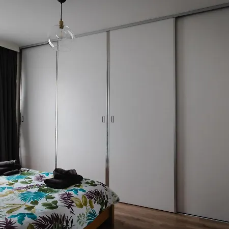 Midi-suede Apartmán Brusel