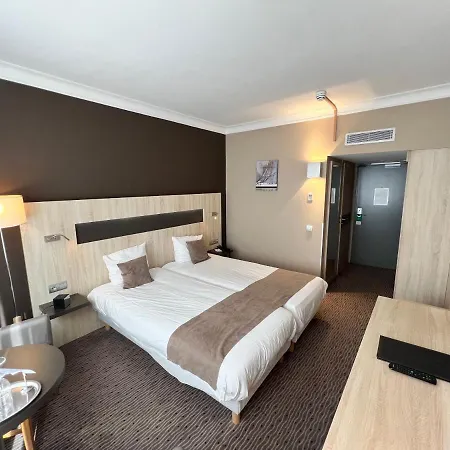 Western Royal Centre Hotel