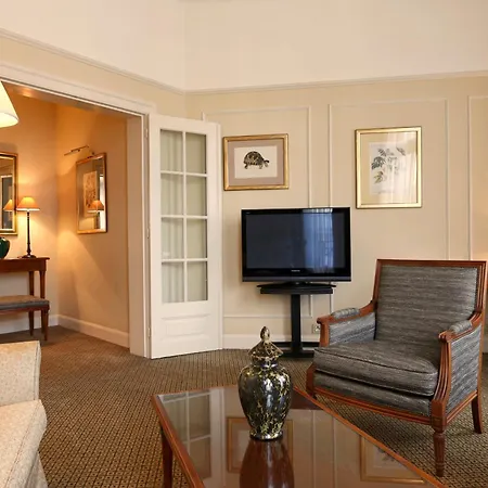 מלון Le Plaza 5*