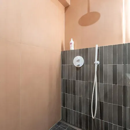 Charming studio in Saint-Gilles