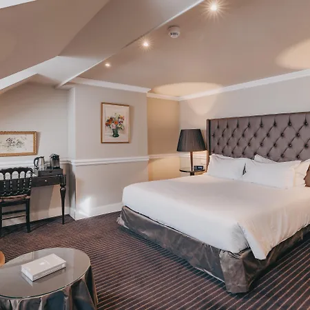 Otel Manos Premier 4*