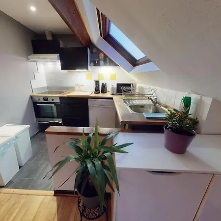 2 Bedroom With A Rooftop Terrace On 3rd Floor Daire