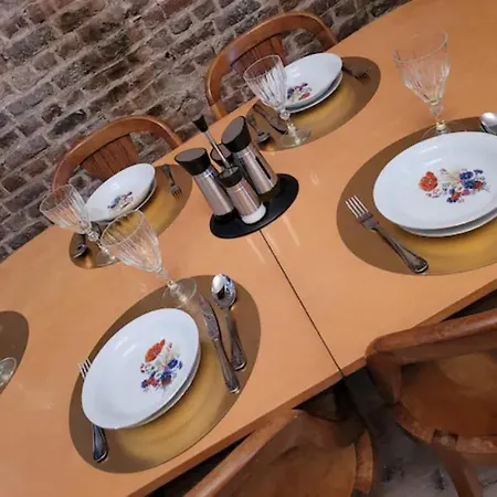 Maison d'hôtes Brand New Camelia With Private Bathroom 3*