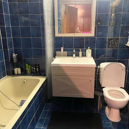 Appartement Lovely 2 Bedrooms Brussel
