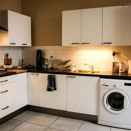Cosy Very Well Located In Brussels. Apartment *