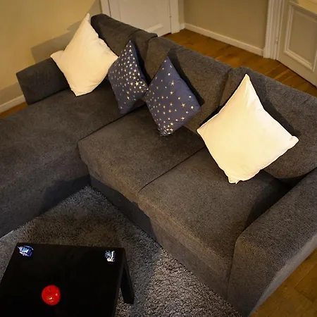 Apartment Cosy Very Well Located In Brussels.