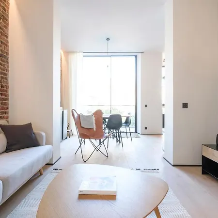 Lejlighed Spacieuse Maison De Ville Proposant 3 Aux Alentours Des Etangs D'ixelles Bruxelles