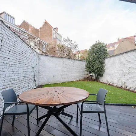 Spacieuse Maison De Ville Proposant 3 Aux Alentours Des Etangs D'ixelles Lejlighed