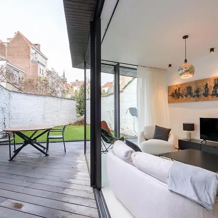 Lejlighed Spacieuse Maison De Ville Proposant 3 Aux Alentours Des Etangs D'ixelles Bruxelles