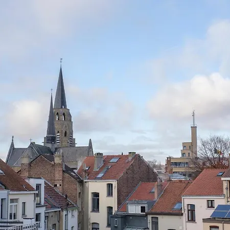 Lejlighed Spacieuse Maison De Ville Proposant 3 Aux Alentours Des Etangs D'ixelles