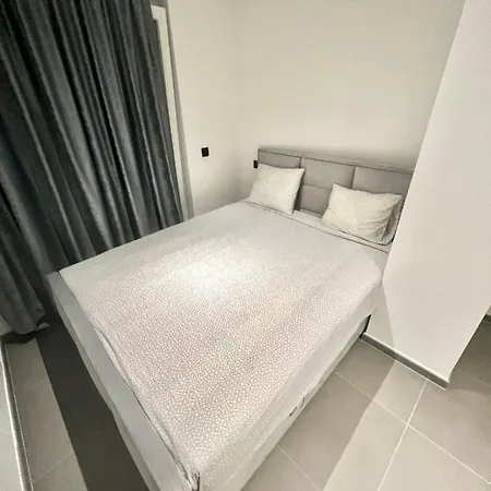 Luxury Brand New Brussels