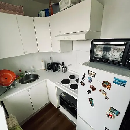 Cozy Studio Near Center 브뤼셀