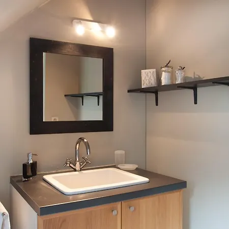 Be And Be Sablon 11 Apartament