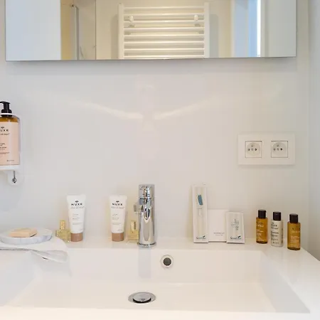 Sweett - De Brouckere Apartment Brüssel