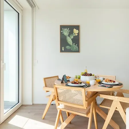 Sweett - De Brouckere Apartment