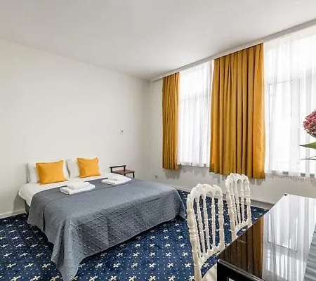 Apartment Argonne Gare Du Midi 29