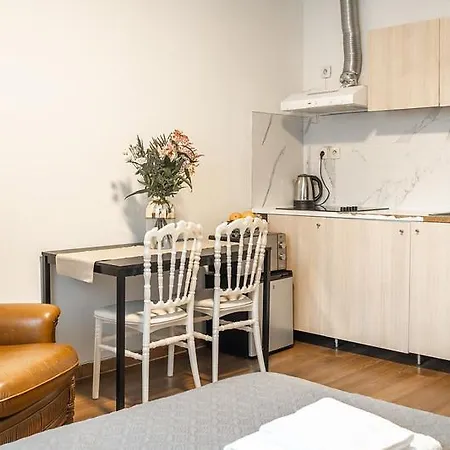 Apartment Dupont Gare Du Nord