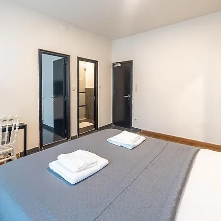 Dupont Gare Du Nord Apartment