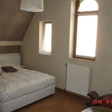 La Zarin 3* Bruxelles