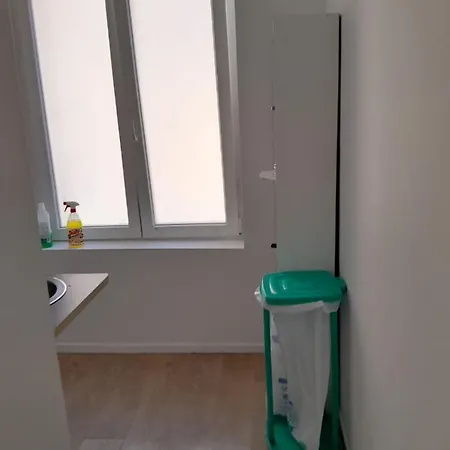 1 Bedroom Sleeps 4 * Bryssel
