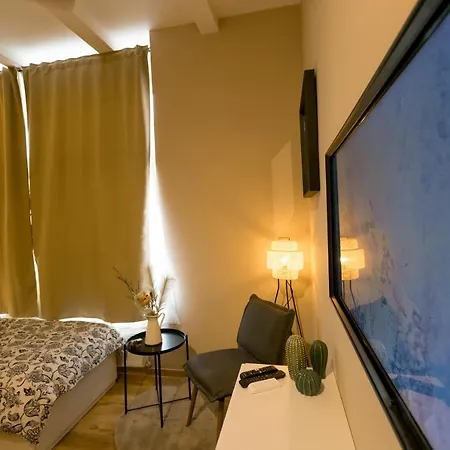 Golden Dove Luxury Aparts * Bruxelas