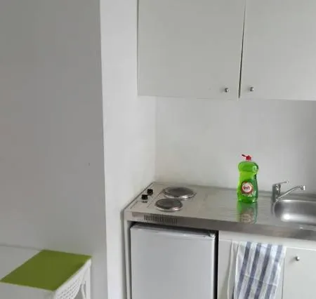 Close To Grand Place For 2