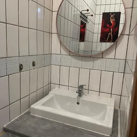 Miroir27 Casa de hóspedes 2*