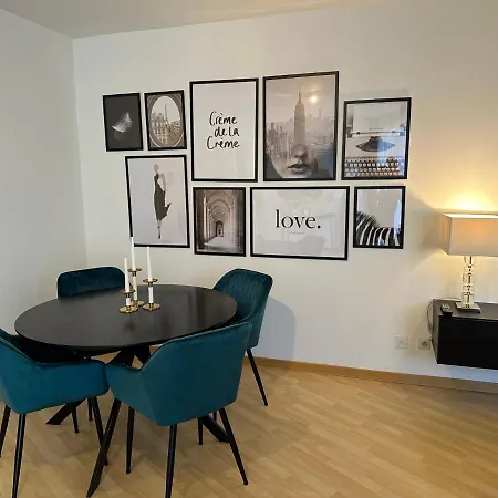 Urbanstay In Charming Sablon Lägenhet *