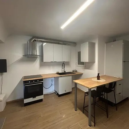 Διαμέρισμα Elegance & Comfort Brand New Near To Atomium *