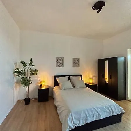 Apartment Laeken : Cocon Chaleureux & Confort