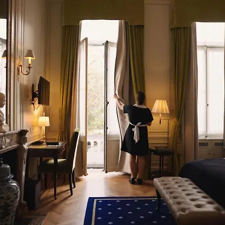 Hotel Stanhope By Thon 5*