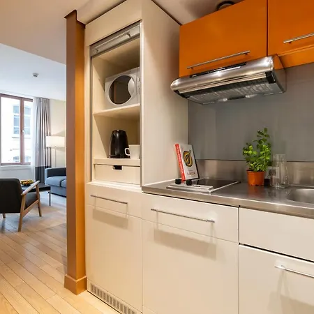 B-aparthotel Grand Place Aparthotel 4*