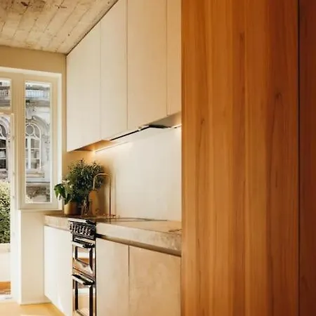 Luxury Studio Located In « le Chatelain » Apartment Brussels