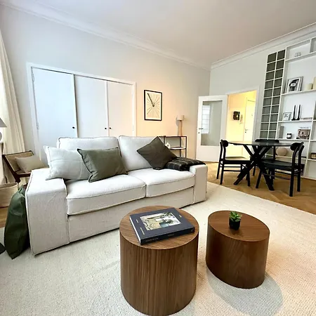 Magnifique - Quartier Louise! Apartman *