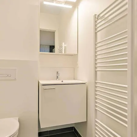 아파트 Furnished 2 Bedroom In Center *