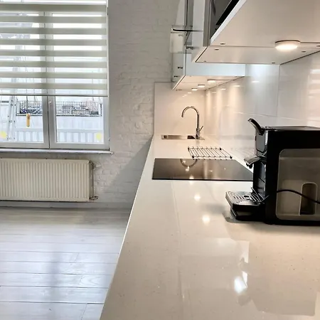 Wit Ii, Near Metro, Train N7670 Apartament Bruksela