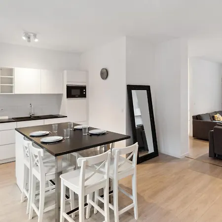 Appartement Degroux 82 - Self Check In By Homenhancement Brussel
