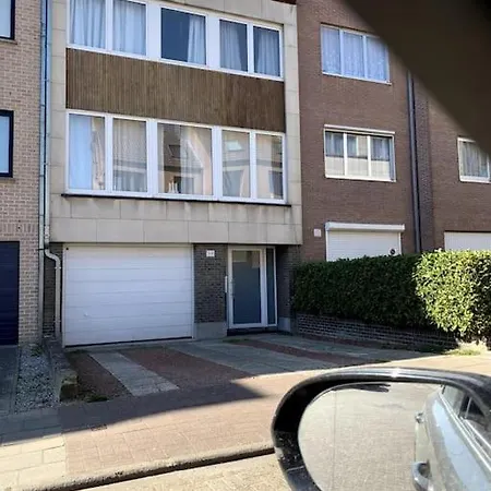 Appartement Belle Etage A Stockel With Charming Patio Brussel