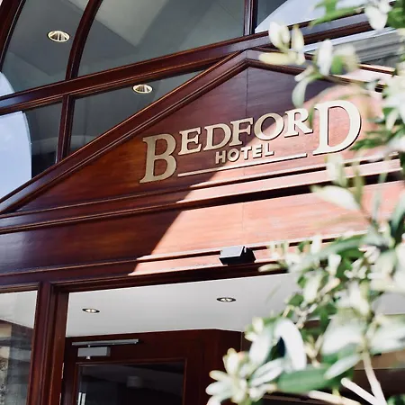Bedford Szálloda