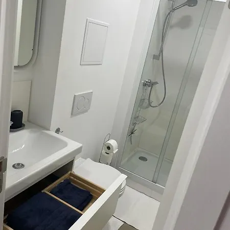 Apartment Gare Du Midi *