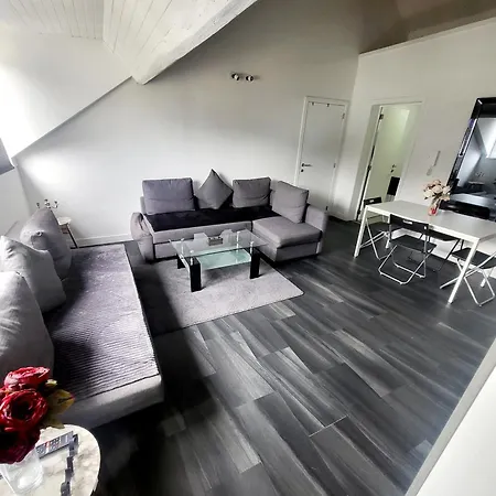 City Brussels Apartments شقة