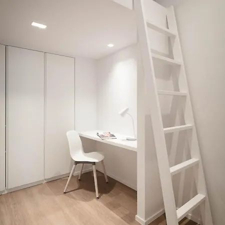 Fully Equipped Near Place Stephanie ブリュッセル