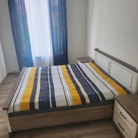 Chambre Disponible * ブリュッセル