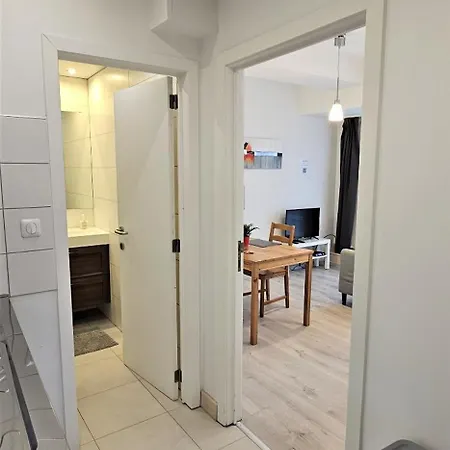 Chez Esmara Et Philippe Bruselas