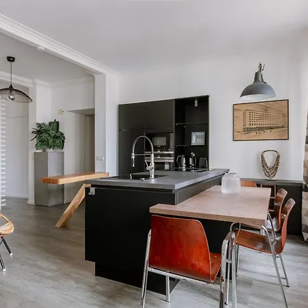 New Charming Grand Place 브뤼셀