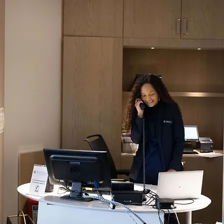 풀먼 센터 미디 호텔 브뤼셀