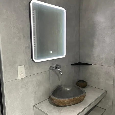 Appartement Jungle Romantic - Private Jacuzzi - Brussel