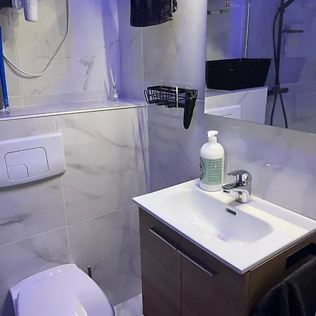 Design Studio Perfectly Located - Eu Madou - Park