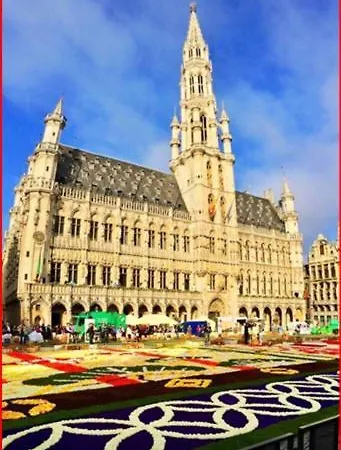 - Steps Grand Place - Local Vibrant Neighbourhood شقة