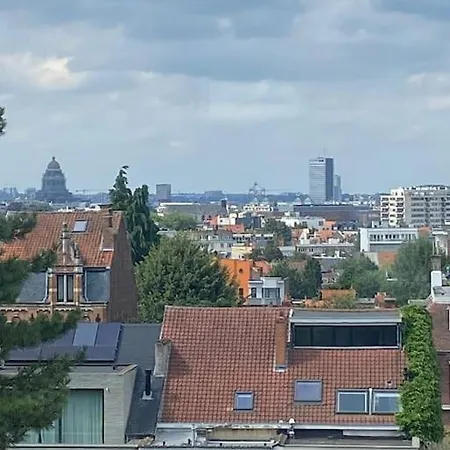 1 Avec Parking Au Coeur De 2d Brussels